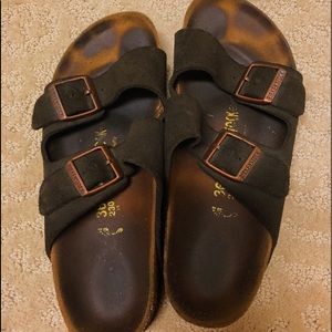 Arizona Birkenstocks in Mocha Suede